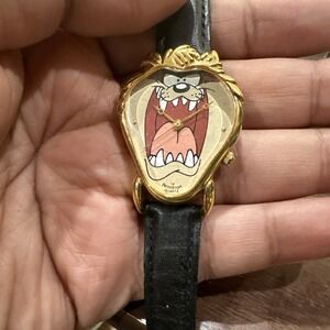Working Tasmanian Devil Vintage 28mm Armitron Watch Warner Bros Gold Black Fit 6